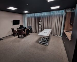 firm-clinic-f02