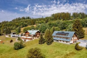 hotel-zatisi-f01