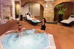 wellness-centrum-kristalove-spa-hote-f04
